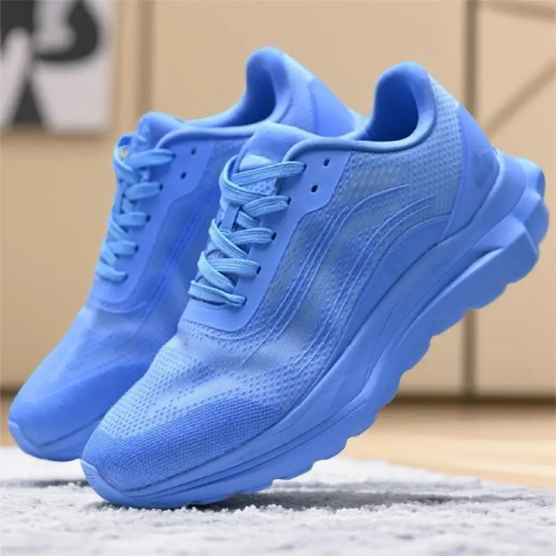 FallStable support sports shoes, structural design, safe for sports
FallStable support sports shoes, structural design, safe for sports