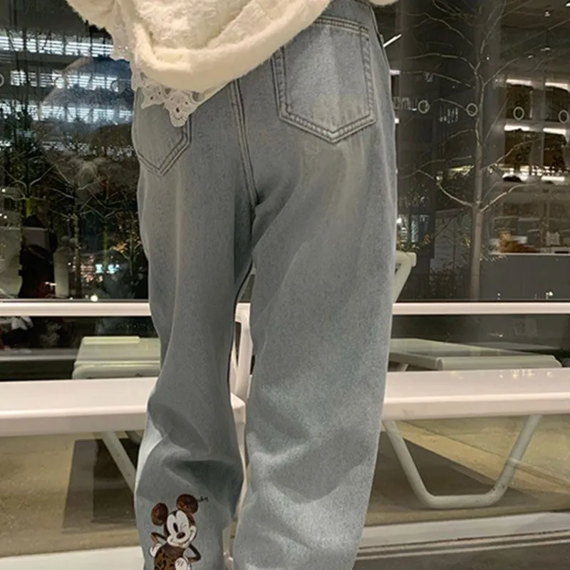 Disney Mickey Mouse American Style Light Blue Jeans Women Spring New Loose Straight Leg Casual Pants Trend Versatile Denim Pants
Disney Mickey Mouse American Style Light Blue Jeans Women Spring New Loose Straight Leg Casual Pants Trend Versatile Denim Pants