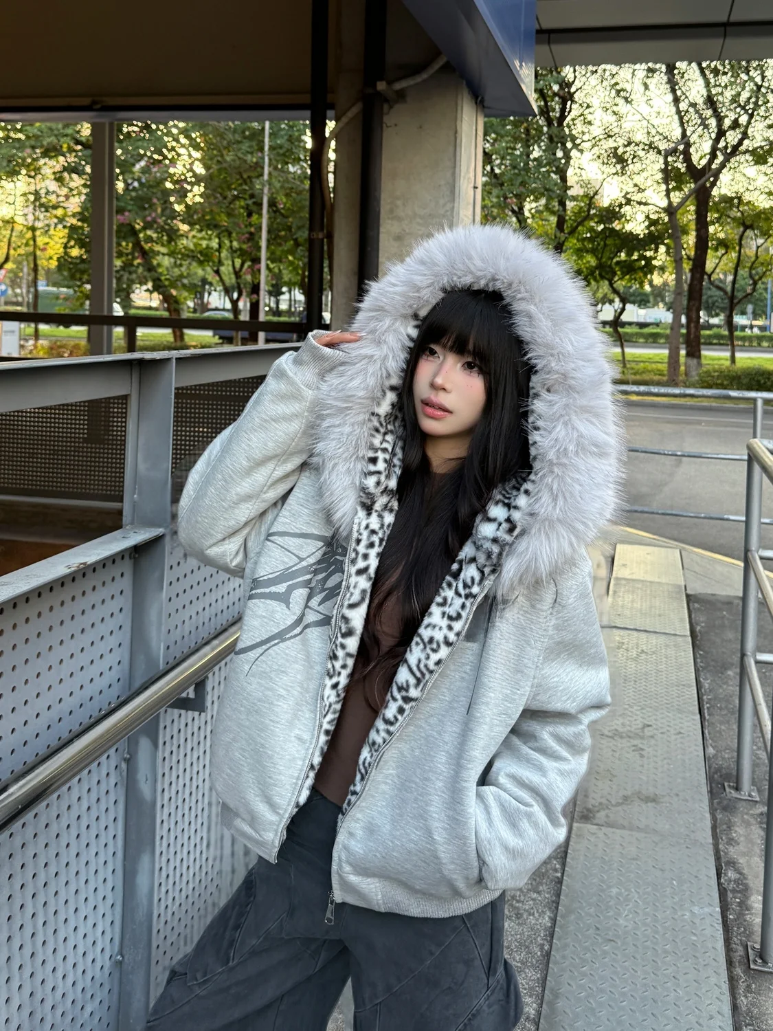 ex Loose Fit Hooded Jaet with Fur Collar American Sle Leopard Print Inner Coat Thi Winter Casual Coat Bodpeople
ex Loose Fit Hooded Jaet with Fur Collar American Sle Leopard Print Inner Coat Thi Winter Casual Coat Bodpeople