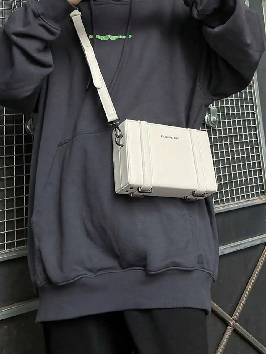 White Mini PU Crossbody Bag - Adjustable Strap Vintage Box Bag for Men Women
White Mini PU Crossbody Bag - Adjustable Strap Vintage Box Bag for Men Women