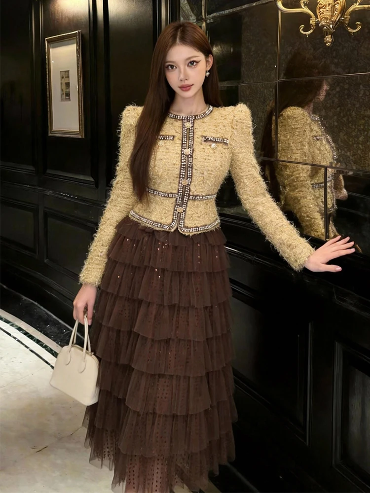 Women Midi Dress Luxury Fake 2-Piece Tweed Tulle Ruffle Splice Slim Robe Elegant Lady Party Prom Formal Daily Fashion Retro New
Women Midi Dress Luxury Fake 2-Piece Tweed Tulle Ruffle Splice Slim Robe Elegant Lady Party Prom Formal Daily Fashion Retro New