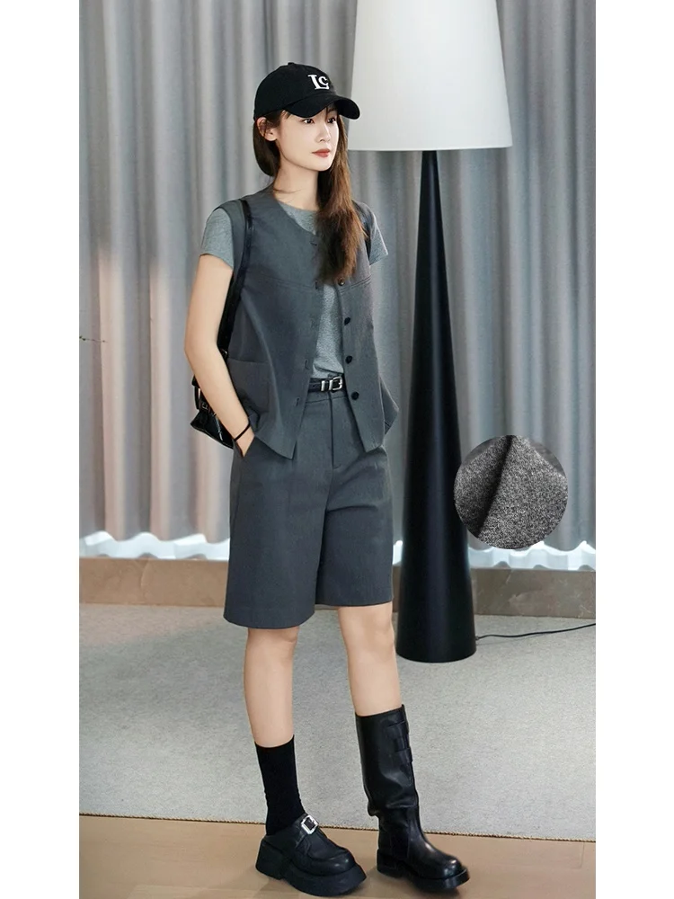 Meiyang Rock Ash Set Fine Twill Woolen round Neck Vest Brushed Five-Point Pants Polyester Fiber Short Pants Buttoning Style
Meiyang Rock Ash Set Fine Twill Woolen round Neck Vest Brushed Five-Point Pants Polyester Fiber Short Pants Buttoning Style