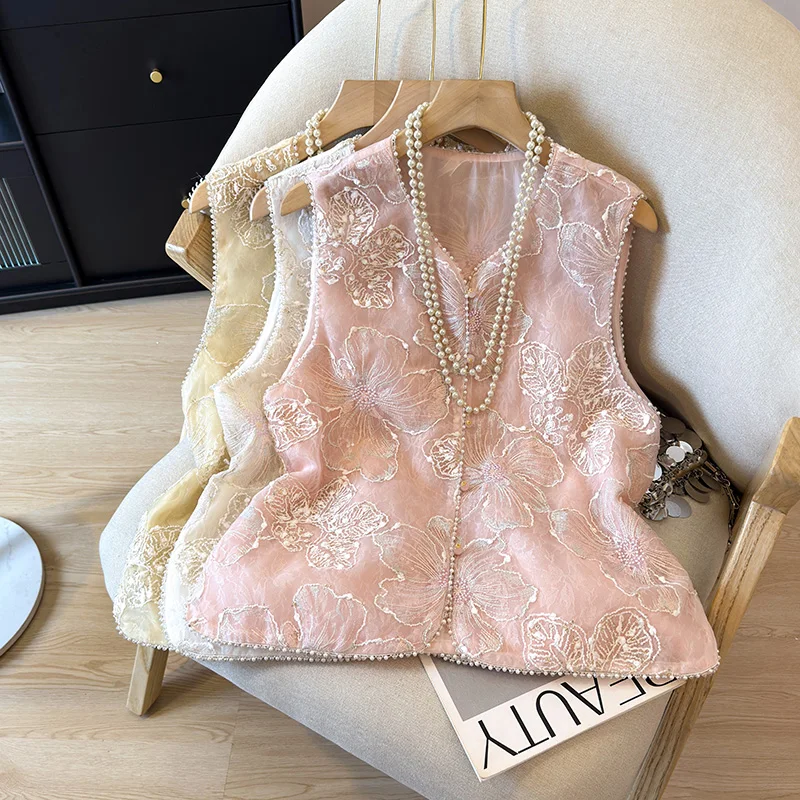 2026 Summer New Chinese Style Heavy Embroidery Lace Silk Organza Vest Women V Neck Frog Buttons Floral Sleeveless Top
2026 Summer New Chinese Style Heavy Embroidery Lace Silk Organza Vest Women V Neck Frog Buttons Floral Sleeveless Top