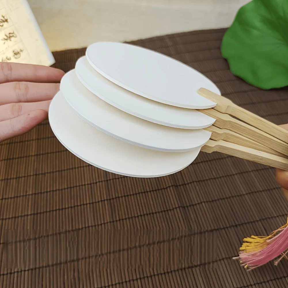 9 Chinese Retro Lacquer Fans, Mini Rice Paper Fans, Double-Sided Blank, Can Be Freely Written And Created, with Small And Exqui
9 Chinese Retro Lacquer Fans, Mini Rice Paper Fans, Double-Sided Blank, Can Be Freely Written And Created, with Small And Exqui