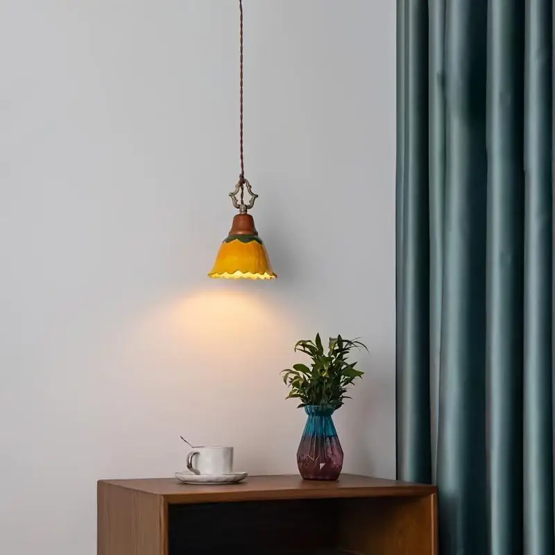 American retro restaurant bar counter foyer balcony corridor atmosphere colorful ceramic headboard small pendant light
American retro restaurant bar counter foyer balcony corridor atmosphere colorful ceramic headboard small pendant light