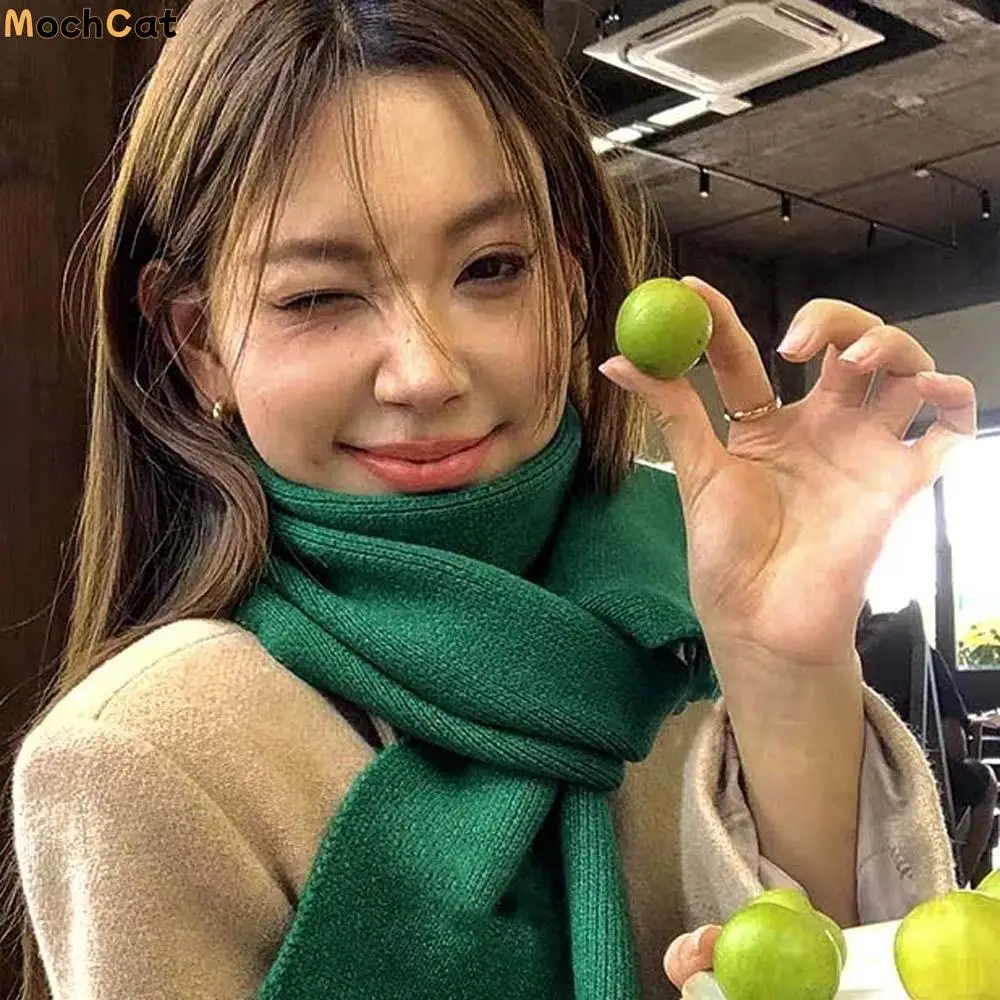 Solid Color Couple Knitting Wool Scarf Soft Windproof Long Thickened Neckscarf Classic Versatile Winter Warmer Scarf Winter
Solid Color Couple Knitting Wool Scarf Soft Windproof Long Thickened Neckscarf Classic Versatile Winter Warmer Scarf Winter