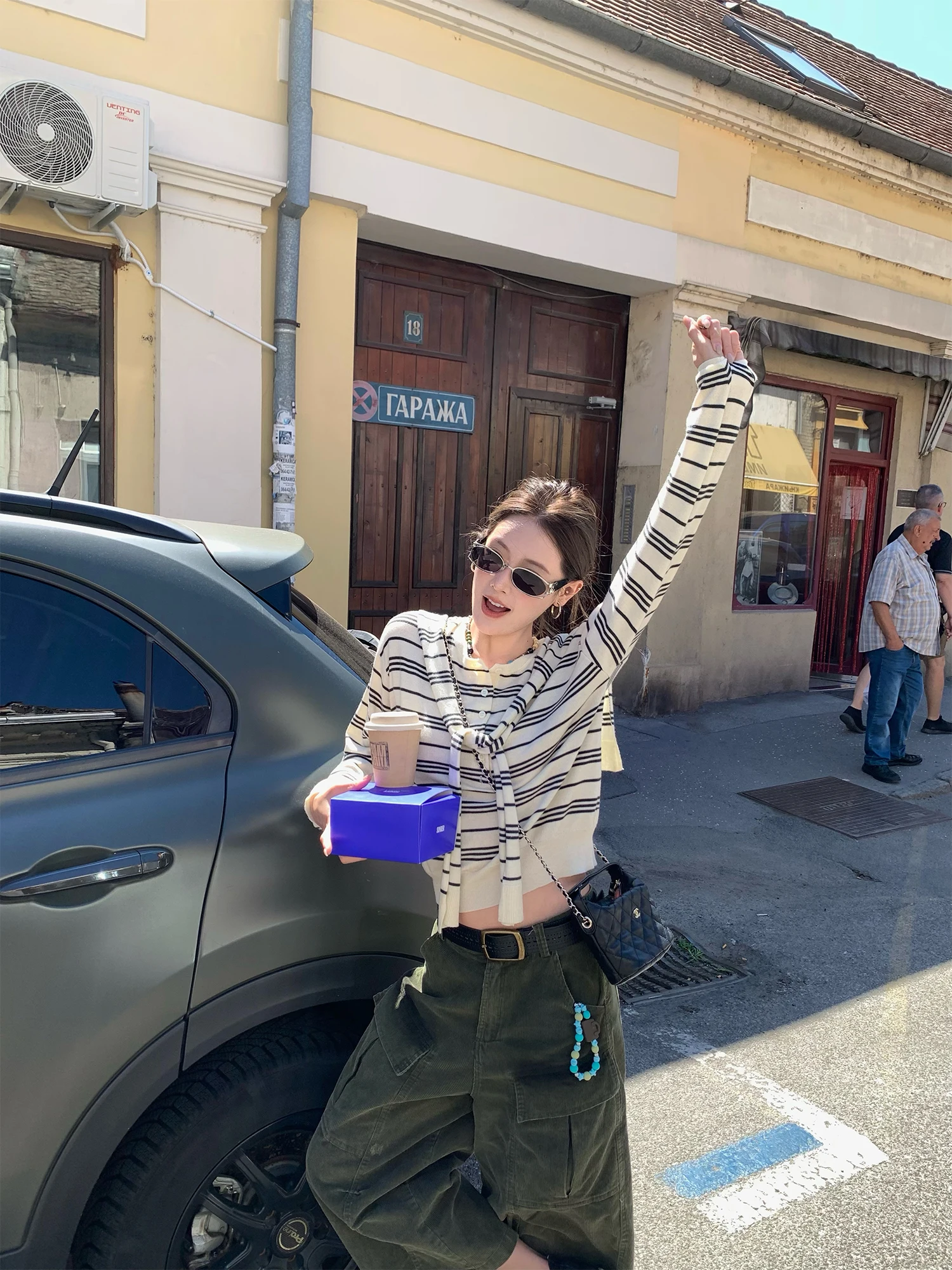 Женский вязаный свитер PPLAND bon Early Autumn с длинными рукавами и круглым вырезом, повседневный, из мягкой шерстяной смеси, в полоску, с эффектом двухслойности
Женский вязаный свитер PPLAND bon Early Autumn с длинными рукавами и круглым вырезом, повседневный, из мягкой шерстяной смеси, в полоску, с эффектом двухслойности