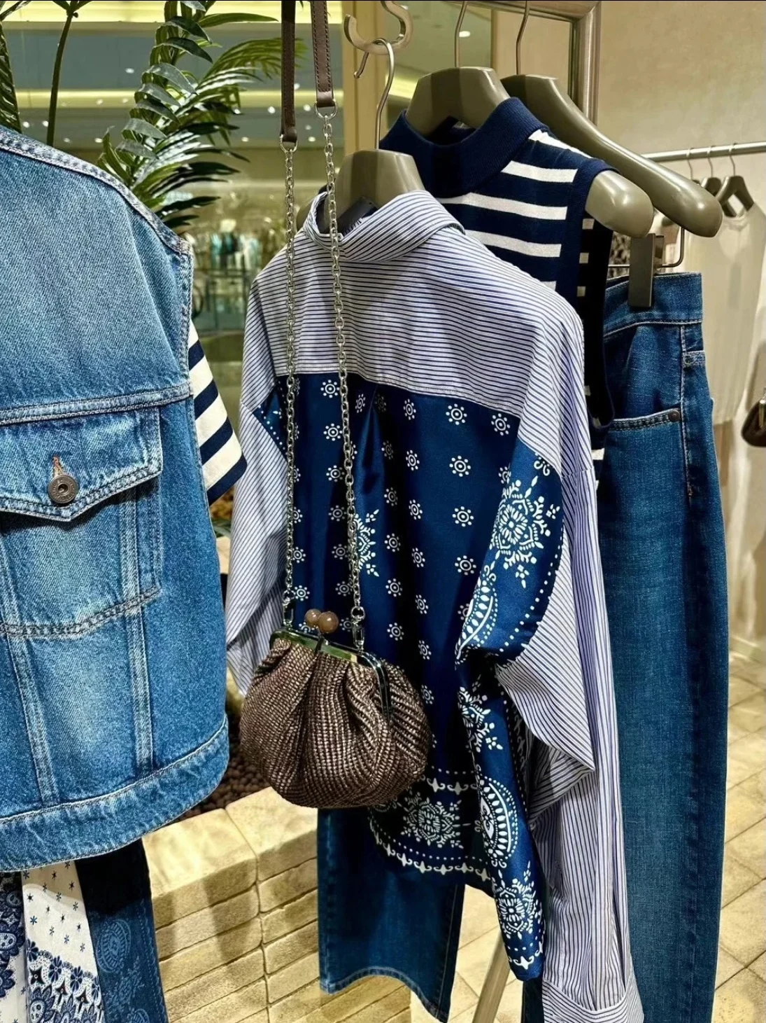 Синий лоскутный воротник-стойка с принтом в вертикальную полоску, асимметричный хлопок, длинный свеч irt Ele Sle, свободный крой, женские фа...
Синий лоскутный воротник-стойка с принтом в вертикальную полоску, асимметричный хлопок, длинный свеч irt Ele Sle, свободный крой, женские фа...