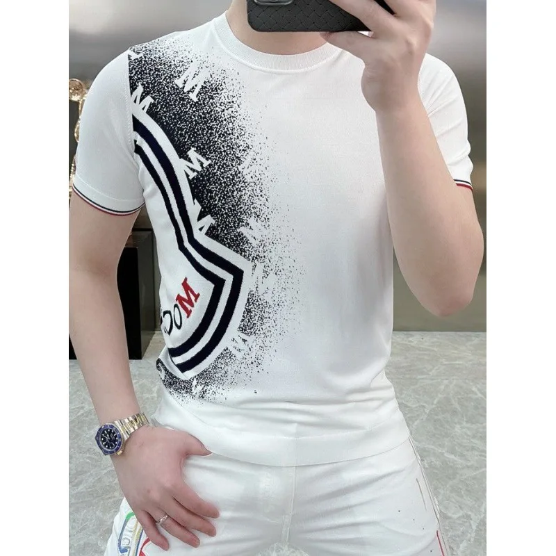Fashion Men's Letter Print Short Sleeve T-shirt Trend Slim Round Neck Tops Tees 2025 Summer New Youth T-Shirt
Fashion Men's Letter Print Short Sleeve T-shirt Trend Slim Round Neck Tops Tees 2025 Summer New Youth T-Shirt
