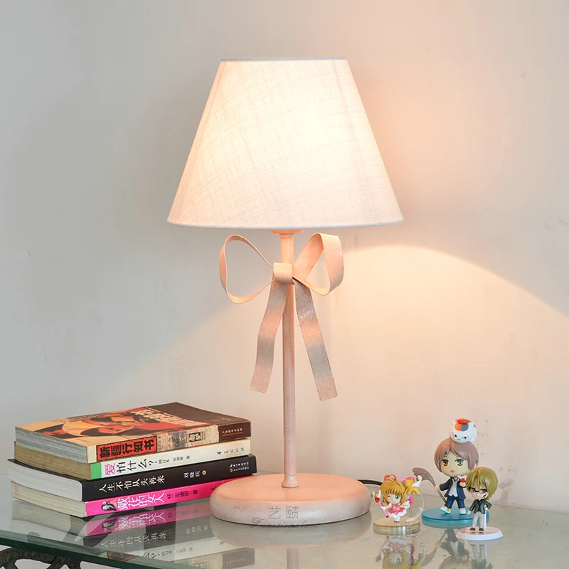 Bedroom girl desk lamp girl princess room bedside lamp Nordic bow children's room floor lamp
Bedroom girl desk lamp girl princess room bedside lamp Nordic bow children's room floor lamp