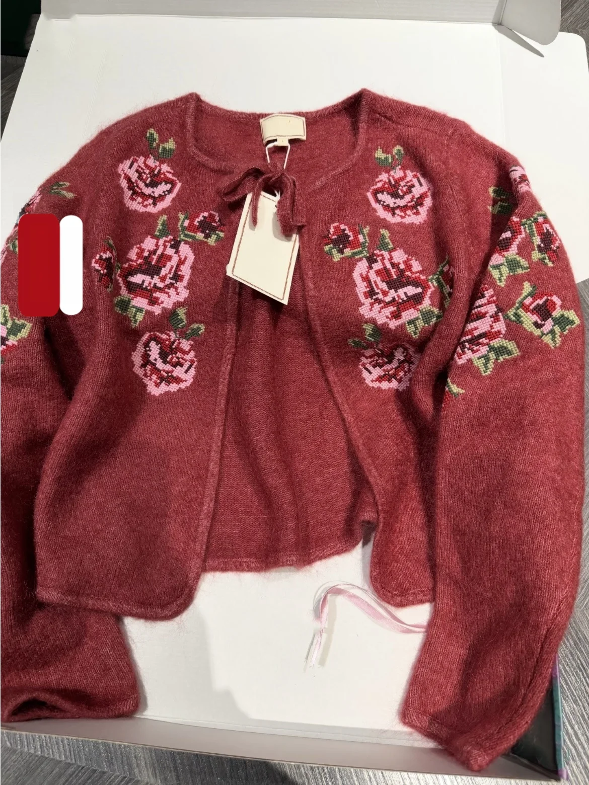 Heavy Embroidery Rose Flower Knitted Red Cashmere Open Cardigan Women's Fashion Spring 2026 Short Sleeve Long Cardigan
Heavy Embroidery Rose Flower Knitted Red Cashmere Open Cardigan Women's Fashion Spring 2026 Short Sleeve Long Cardigan