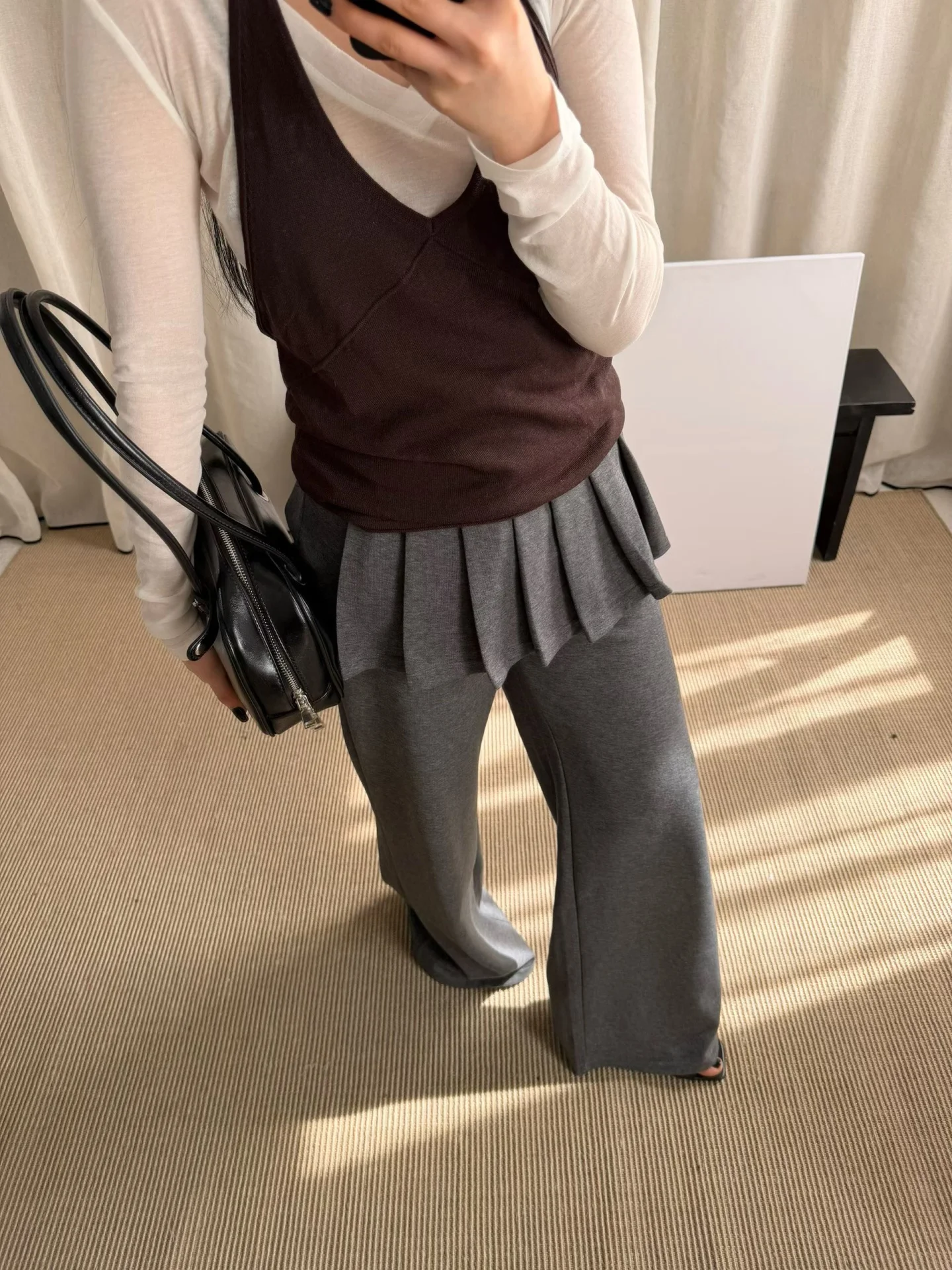 at Fashion Early Spring Casual Pants Skirt Two-Piece Pleated Micro-Light Straight Leg Drapey Floor-Length Pants Skirt
at Fashion Early Spring Casual Pants Skirt Two-Piece Pleated Micro-Light Straight Leg Drapey Floor-Length Pants Skirt