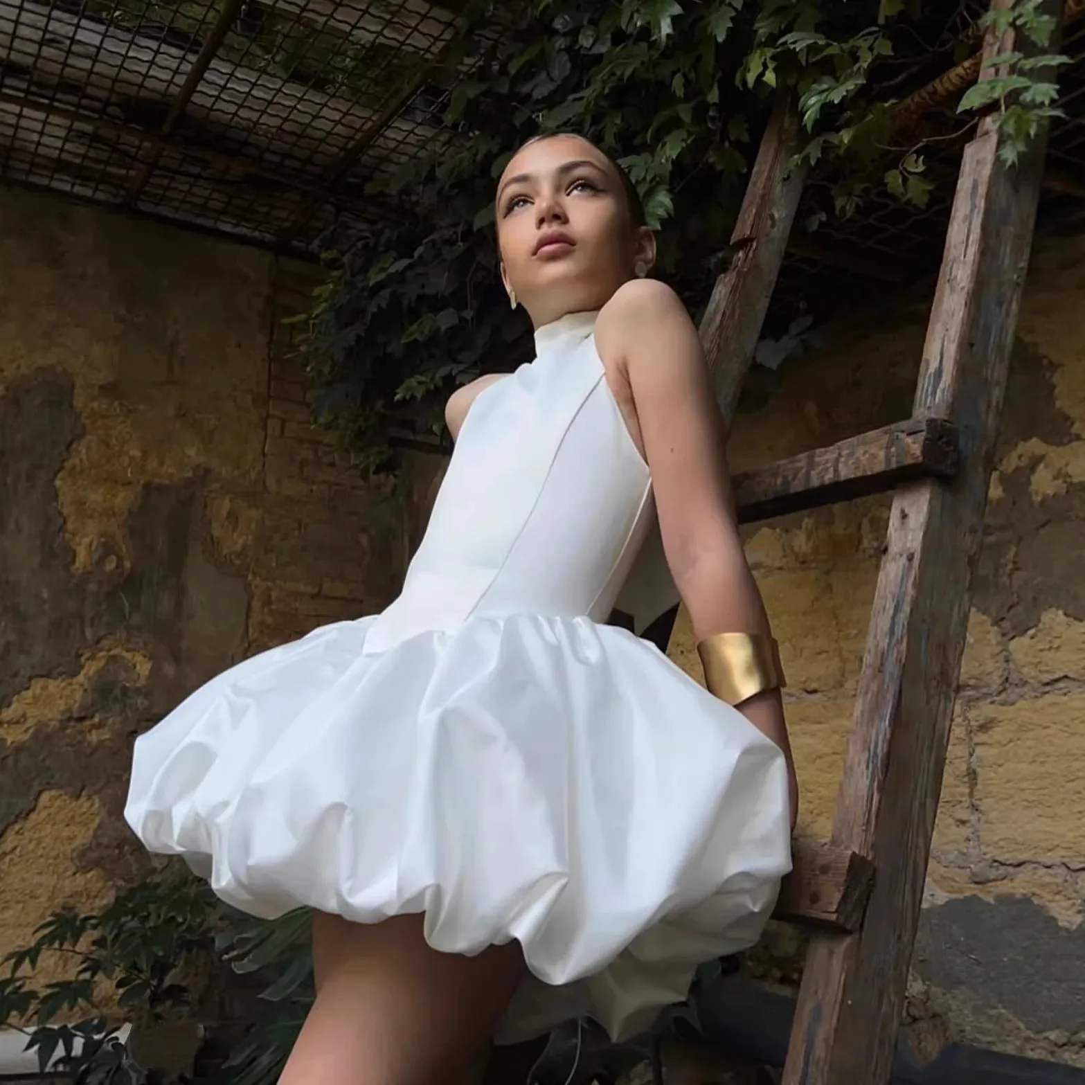 Jill Wish M079 Luxury White Bubble Hem Flower Girl Dress with Halter Neck Sleeveless Princess Party Gown for Wedding Birthday
Jill Wish M079 Luxury White Bubble Hem Flower Girl Dress with Halter Neck Sleeveless Princess Party Gown for Wedding Birthday