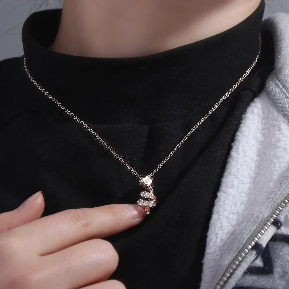 Retro Rhinestone Christmas Tree Necklace Korean Style Alloy Lucky Star Clavicle Chain Zircon Choker Women
Retro Rhinestone Christmas Tree Necklace Korean Style Alloy Lucky Star Clavicle Chain Zircon Choker Women