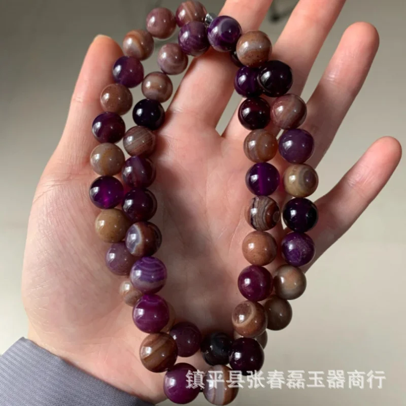 Bracelet made of jade , natural agate chalcedony necklace, fashionable and versatile
Bracelet made of jade , natural agate chalcedony necklace, fashionable and versatile
