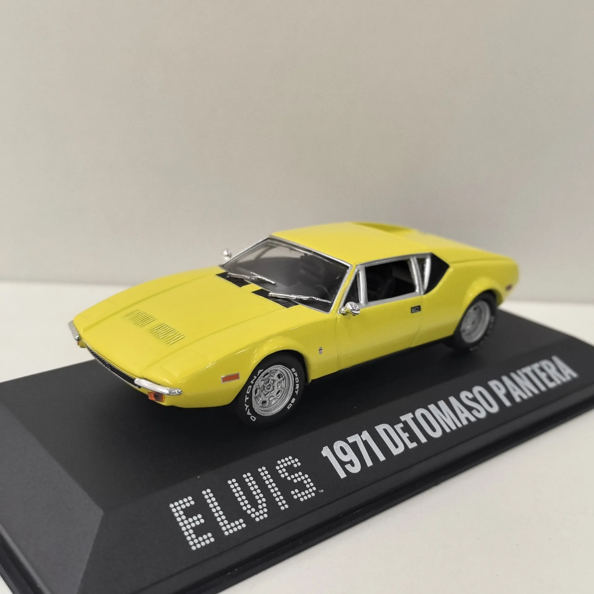 Diecast Green Light 1/43 Scale ELVIS DE TOMASO PANTERA Alloy Car Model Collectible Toy Gift Souvenir Display Ornament
Diecast Green Light 1/43 Scale ELVIS DE TOMASO PANTERA Alloy Car Model Collectible Toy Gift Souvenir Display Ornament