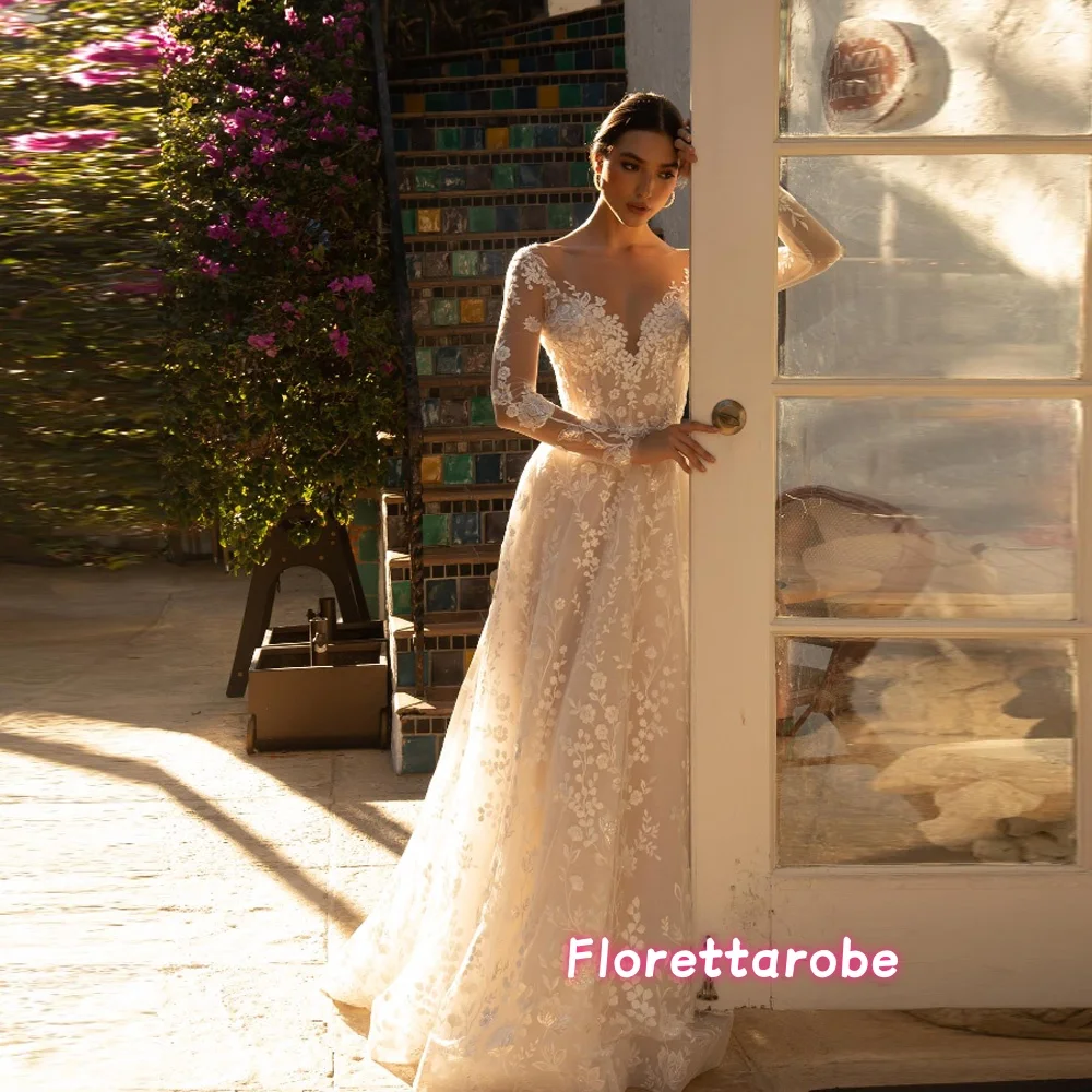 Customized A-Line Wedding Dress Elegant Scoop Neck Court Train Vintage Long Sleeves Mermaid Lace Applique Bohemian Brides Dress
Customized A-Line Wedding Dress Elegant Scoop Neck Court Train Vintage Long Sleeves Mermaid Lace Applique Bohemian Brides Dress