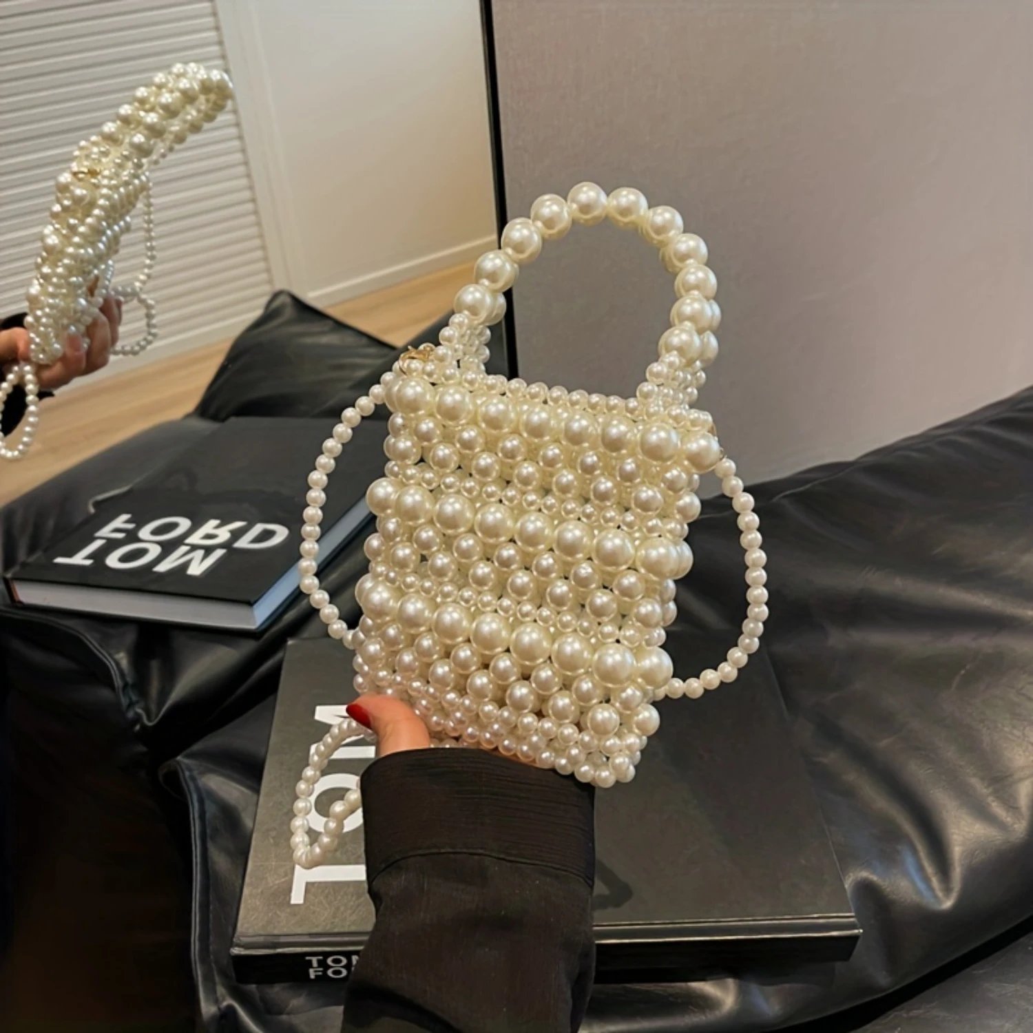 Faux Pearl Beaded Bag, Mini Crossbody Party Bag- Wedding Prom Evening Stylish Purse
Faux Pearl Beaded Bag, Mini Crossbody Party Bag- Wedding Prom Evening Stylish Purse
