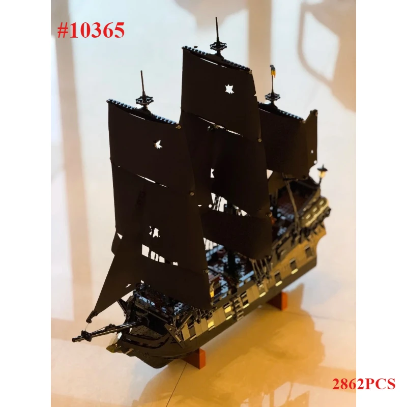 Конструктор «Пиратский корабль» 10365, совместимый с деталями Lego, идеально подходит для рождественских подарков, 2862 детали.
Конструктор «Пиратский корабль» 10365, совместимый с деталями Lego, идеально подходит для рождественских подарков, 2862 детали.