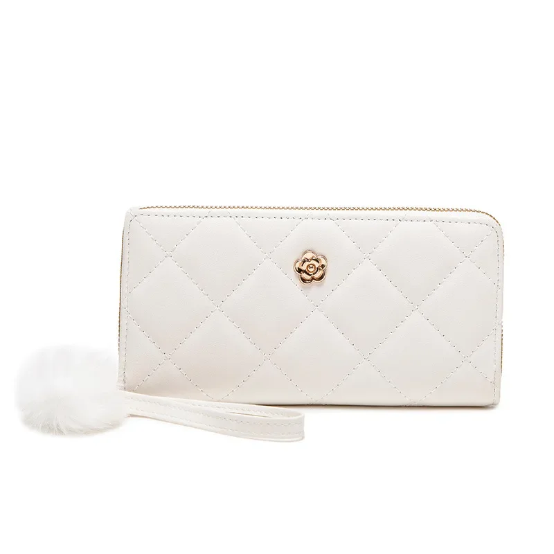 Hardware flower decoration long wallet 2024 new fashionable and elegant woolen ball diamond grid embroidered solid color handbag
Hardware flower decoration long wallet 2024 new fashionable and elegant woolen ball diamond grid embroidered solid color handbag