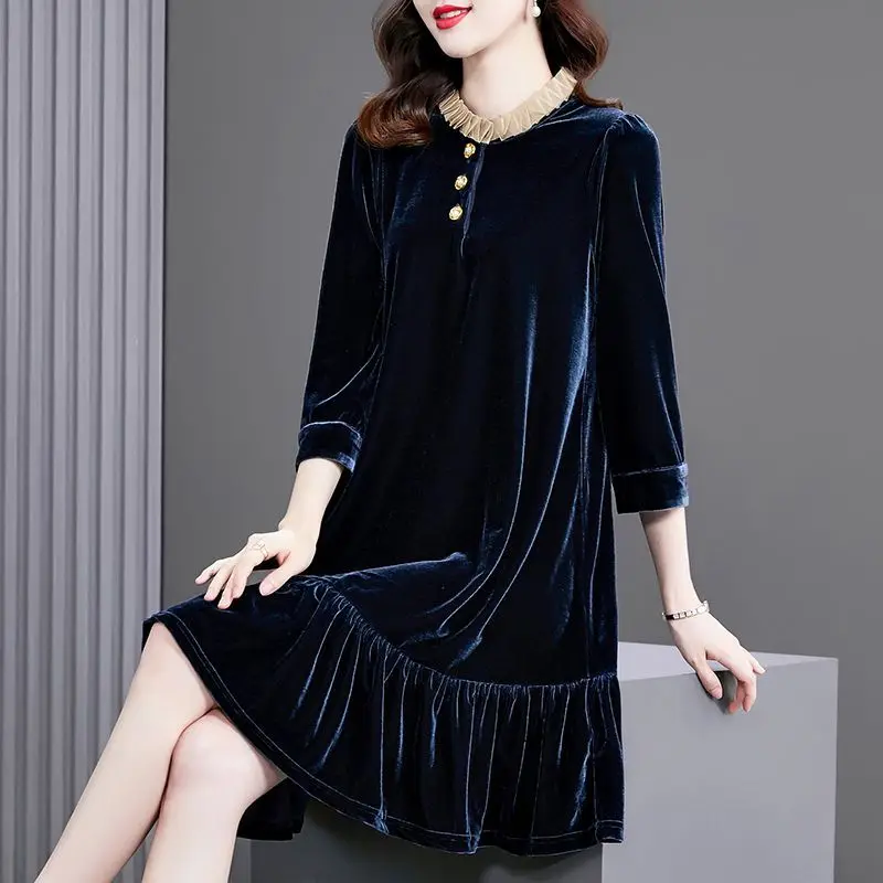 Female Clothing Sweet Ruffles Velvet Midi Dress Spliced Autumn Winter Solid Color Casual Round Neck Button Loose A-Line Dresses
Female Clothing Sweet Ruffles Velvet Midi Dress Spliced Autumn Winter Solid Color Casual Round Neck Button Loose A-Line Dresses