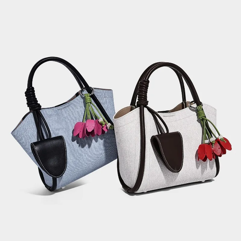 New Women's Bucket Bag Fashionable High-quality Tassel Single Shoulder Crossbody Bag Denim Wear-resistant Shopping Storage Bag
New Women's Bucket Bag Fashionable High-quality Tassel Single Shoulder Crossbody Bag Denim Wear-resistant Shopping Storage Bag