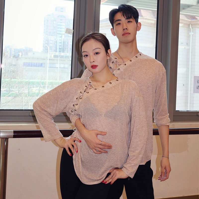 Couple Latin Dance Tops Women Men Cha Cha Rumba Practice Clothing Cross Lace-Up Long Sleeves T Shirt Fitness Sport Wear DNV26463
Couple Latin Dance Tops Women Men Cha Cha Rumba Practice Clothing Cross Lace-Up Long Sleeves T Shirt Fitness Sport Wear DNV26463