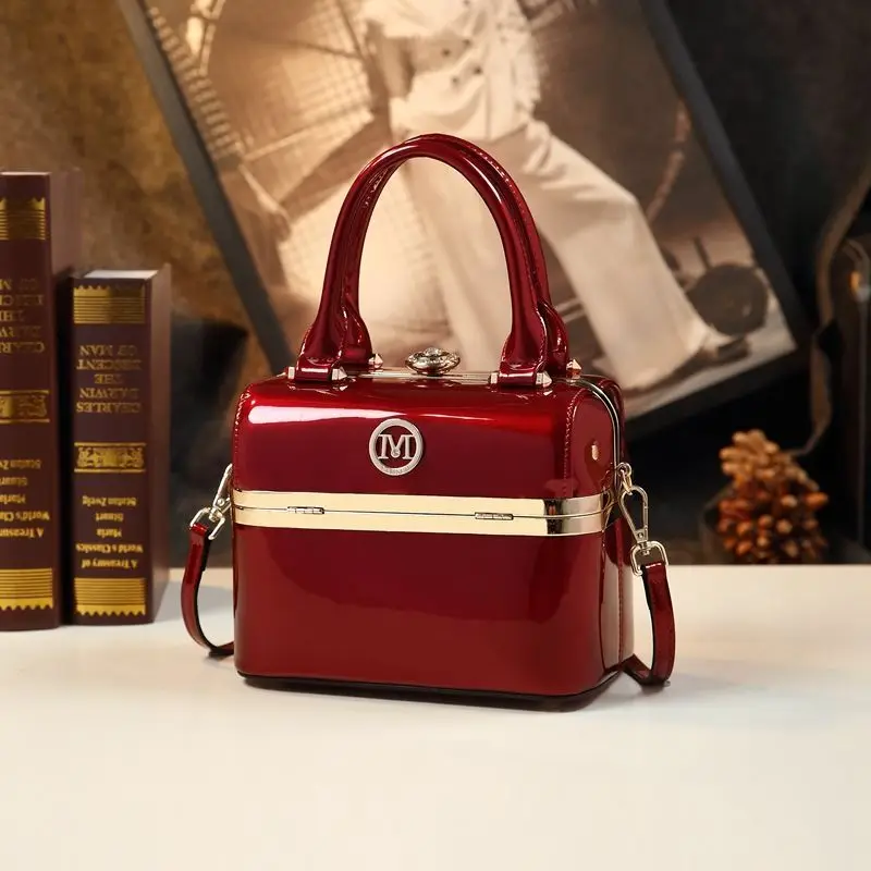 Designer Brand Leather Case Bag 2025 New Fashion Box Hand Carry Shoulder Crossbody Bags for Women Bolsos Mujer
Designer Brand Leather Case Bag 2025 New Fashion Box Hand Carry Shoulder Crossbody Bags for Women Bolsos Mujer