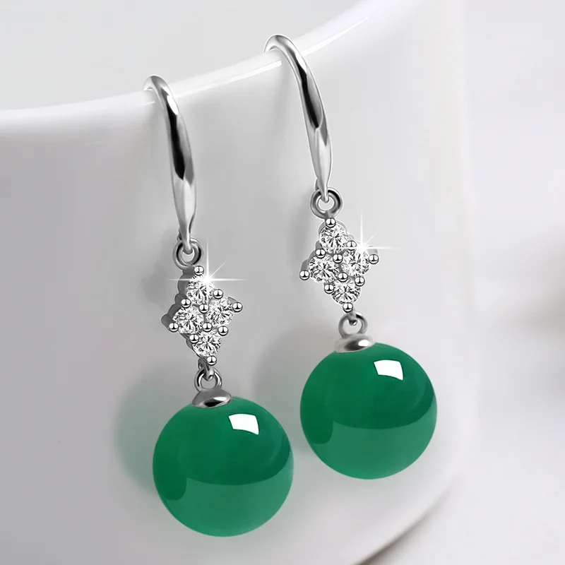 Natural Green Chalcedony Hand Carved Water Drop Earrings Fashion Jewelry Men's and Women's Green Crystal Water Drop Earrings
Natural Green Chalcedony Hand Carved Water Drop Earrings Fashion Jewelry Men's and Women's Green Crystal Water Drop Earrings