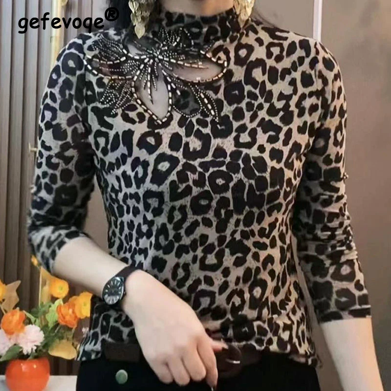 Women's Rhinestone Sexy Hollow Mesh Patchwork Leopard Print Basic T-shirts Autumn Fashion Half High Collar Slim Long Sleeve Tops
Women's Rhinestone Sexy Hollow Mesh Patchwork Leopard Print Basic T-shirts Autumn Fashion Half High Collar Slim Long Sleeve Tops