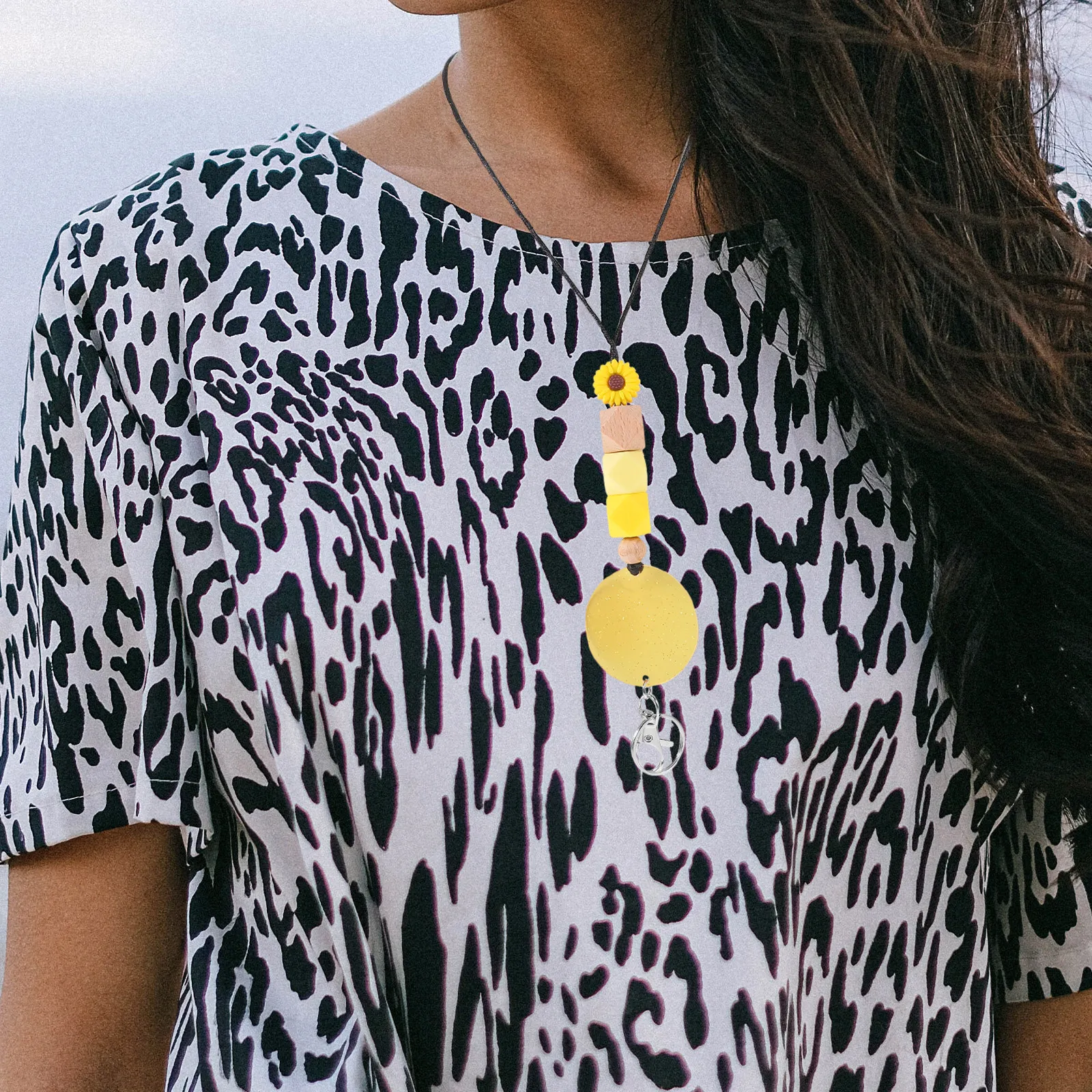 Набор из 5 регулируемых брелоков-шнурков для ключей, легкий держатель для ID-карт, для офиса, школы, работы, путешествий, удобный в использовании
Набор из 5 регулируемых брелоков-шнурков для ключей, легкий держатель для ID-карт, для офиса, школы, работы, путешествий, удобный в использовании