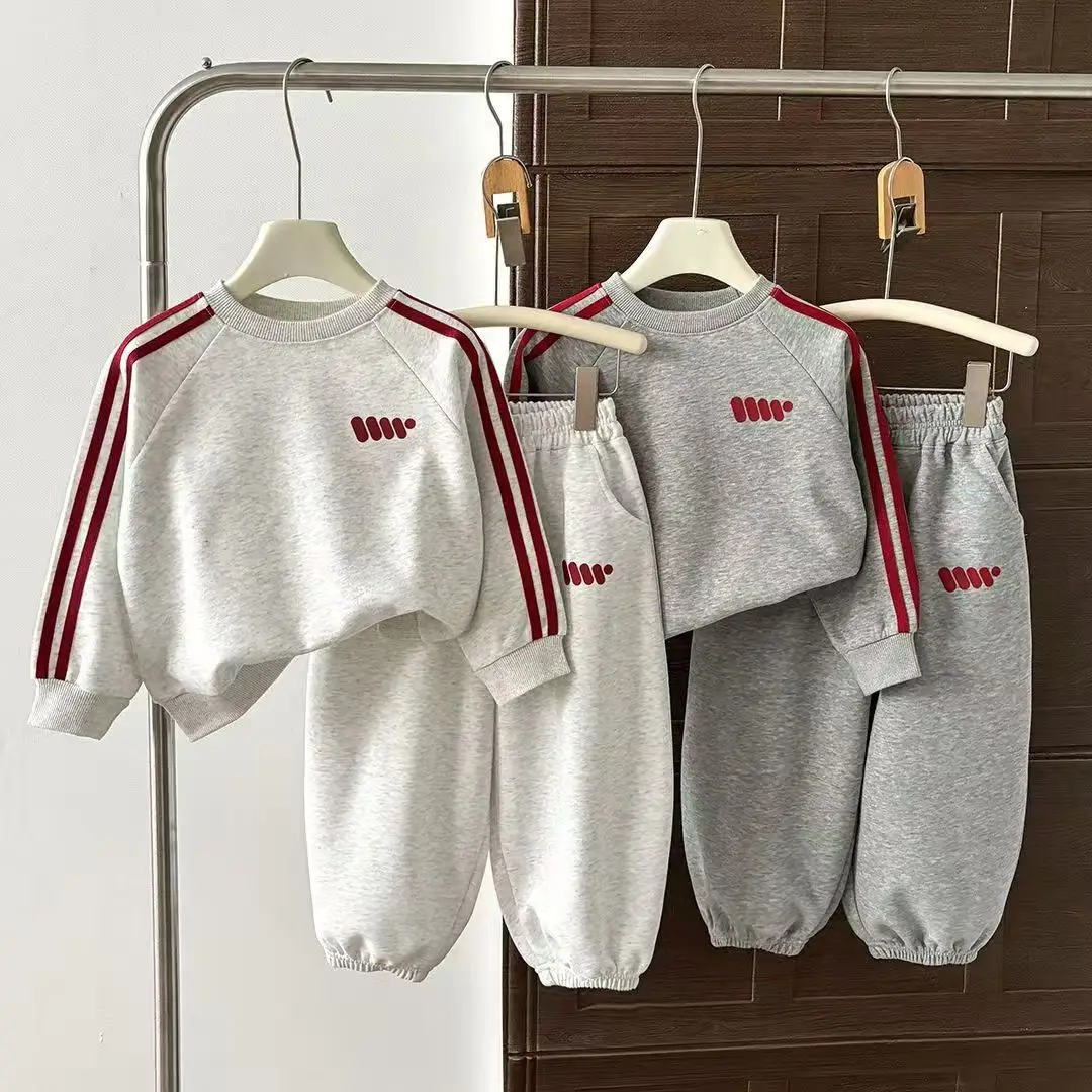 Children's Cotton Hoodie Set For Boys And Girls To Wear Outside In Spring And Autumn Fashionable Sports And Leisure 2-piece Set
Children's Cotton Hoodie Set For Boys And Girls To Wear Outside In Spring And Autumn Fashionable Sports And Leisure 2-piece Set