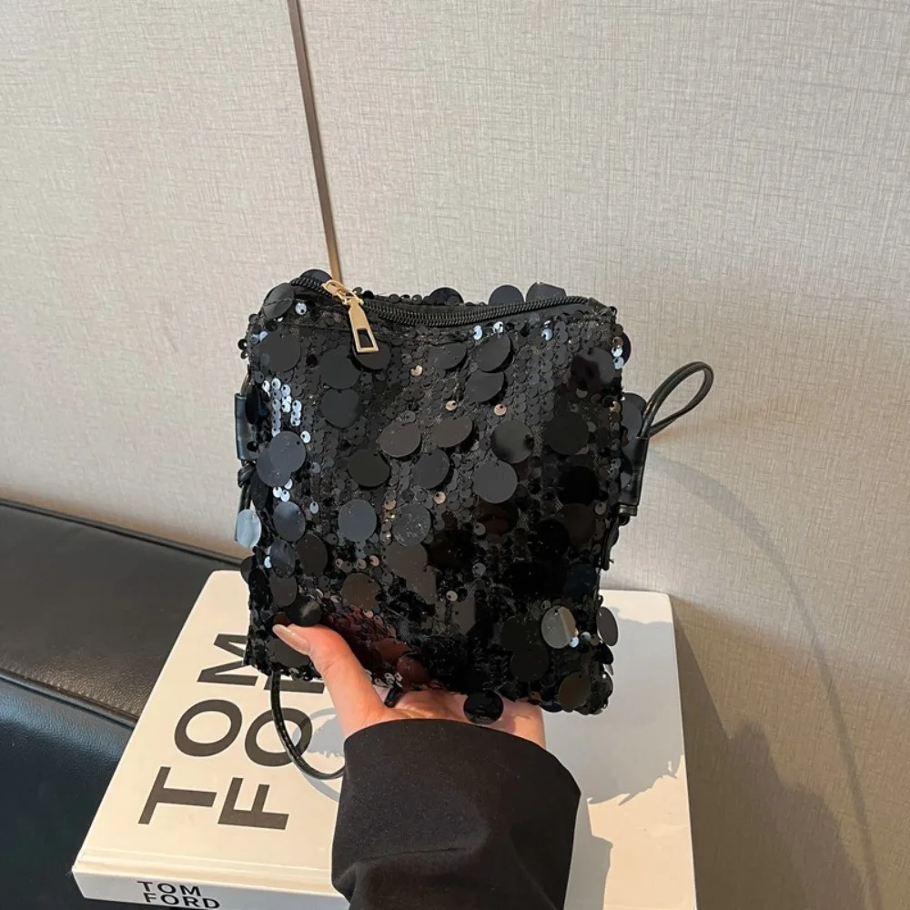 Fashion Sequin Mini Crossbody Bag Women Shiny Glitter Evening Bag Small Shoulder Purse For Party Wedding
Fashion Sequin Mini Crossbody Bag Women Shiny Glitter Evening Bag Small Shoulder Purse For Party Wedding