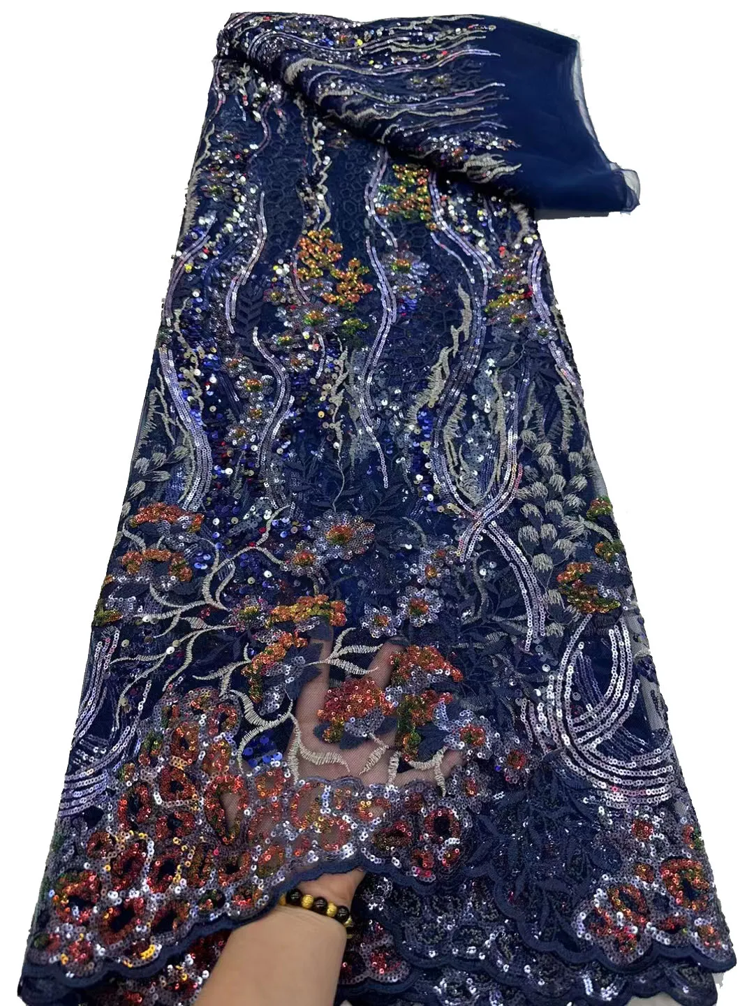 The new embroidery beads laminated sequin lace fabric, European style fashion stage wedding cheongsam evening gown
The new embroidery beads laminated sequin lace fabric, European style fashion stage wedding cheongsam evening gown
