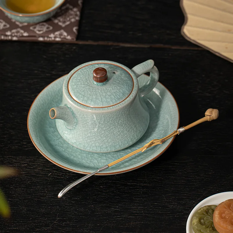 Ru Ware Teapot Single Ice Flower Glaze Gracked Supportable Thread Gift Box Household Ceramic
Ru Ware Teapot Single Ice Flower Glaze Gracked Supportable Thread Gift Box Household Ceramic