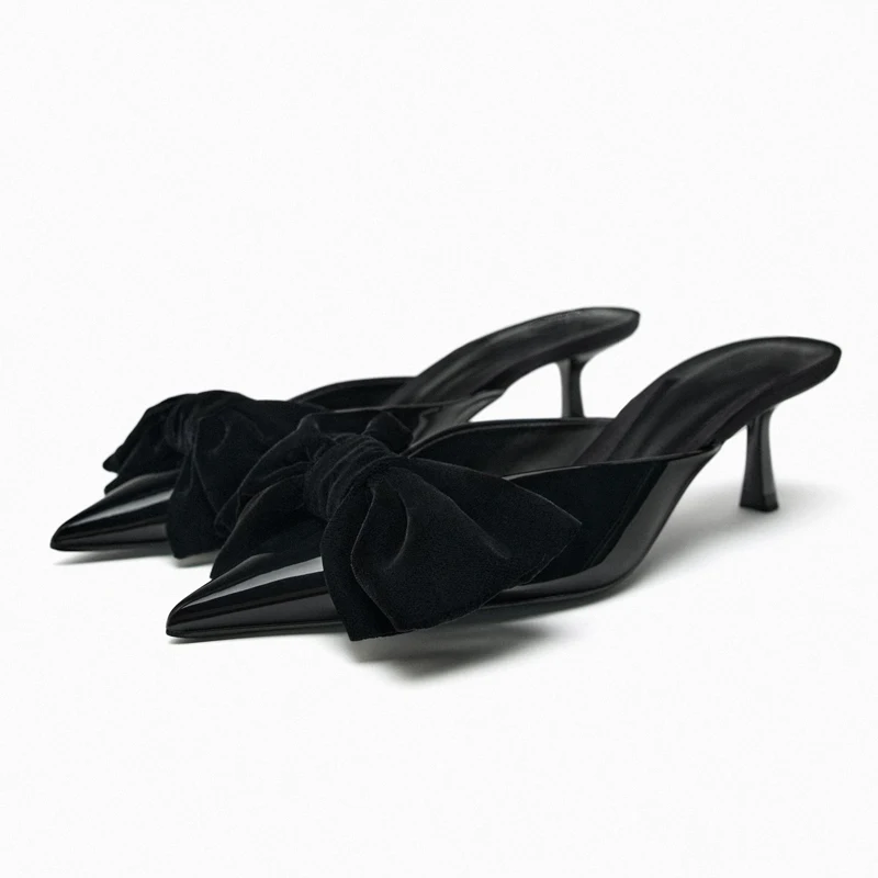 Black Velvet Knot Mules High Heel Pointed Toe Sandals Women's New Fall Fashion Outerwear Shoes Sexy Slip-On Pumps
Black Velvet Knot Mules High Heel Pointed Toe Sandals Women's New Fall Fashion Outerwear Shoes Sexy Slip-On Pumps