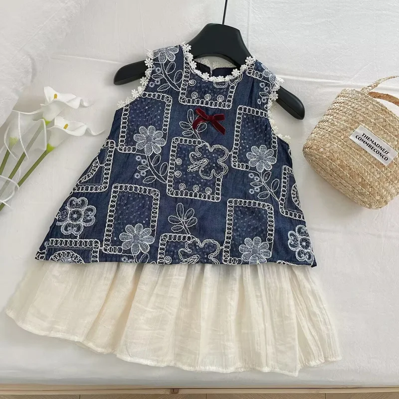 Girls' Dress2025Summer Lace Vest Dress for Baby Girls Sequin Embroidery Vintage Dress Wholesale
Girls' Dress2025Summer Lace Vest Dress for Baby Girls Sequin Embroidery Vintage Dress Wholesale
