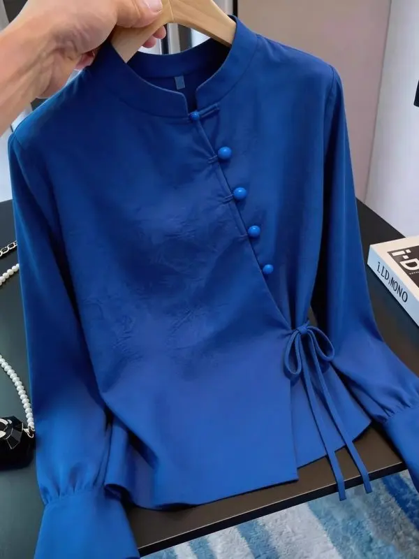 Elegant Blue Chinese Style Shirt for Women with Stand Collar And Belt New Trend Spring 2026 Slim Fit Long Sleeve Fashionable Top
Elegant Blue Chinese Style Shirt for Women with Stand Collar And Belt New Trend Spring 2026 Slim Fit Long Sleeve Fashionable Top