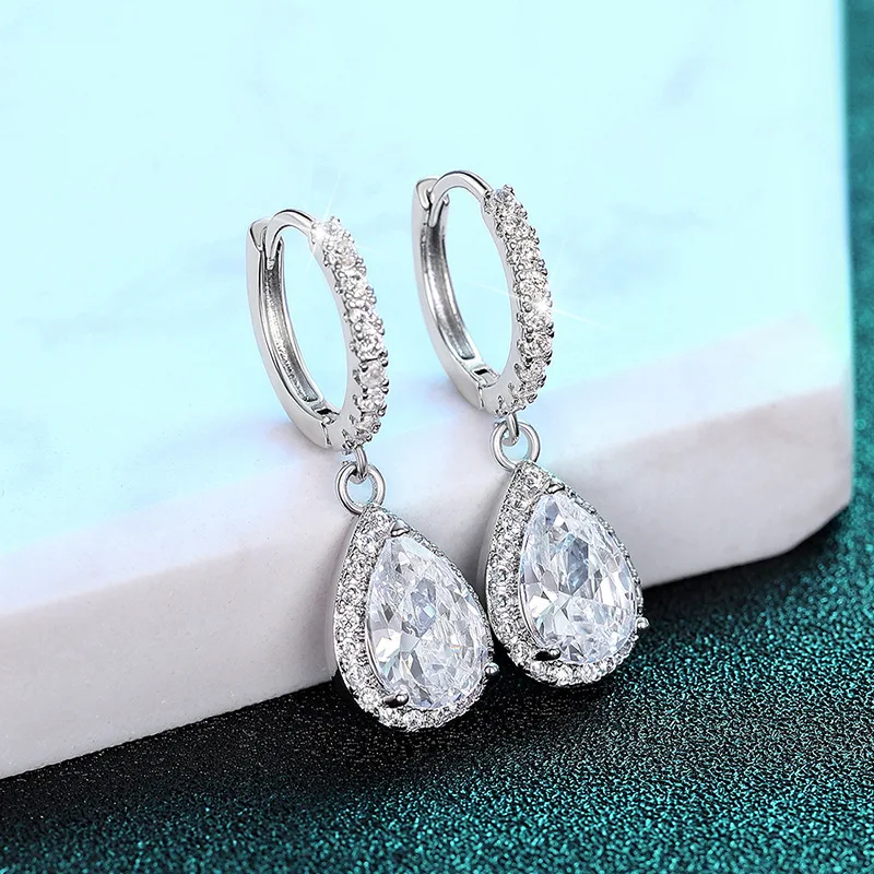 5*8mm Pear Moissanite Water Drop Earrings S925 Silver D Color Lab Diamond for Women Wedding Jewelry Gift
5*8mm Pear Moissanite Water Drop Earrings S925 Silver D Color Lab Diamond for Women Wedding Jewelry Gift
