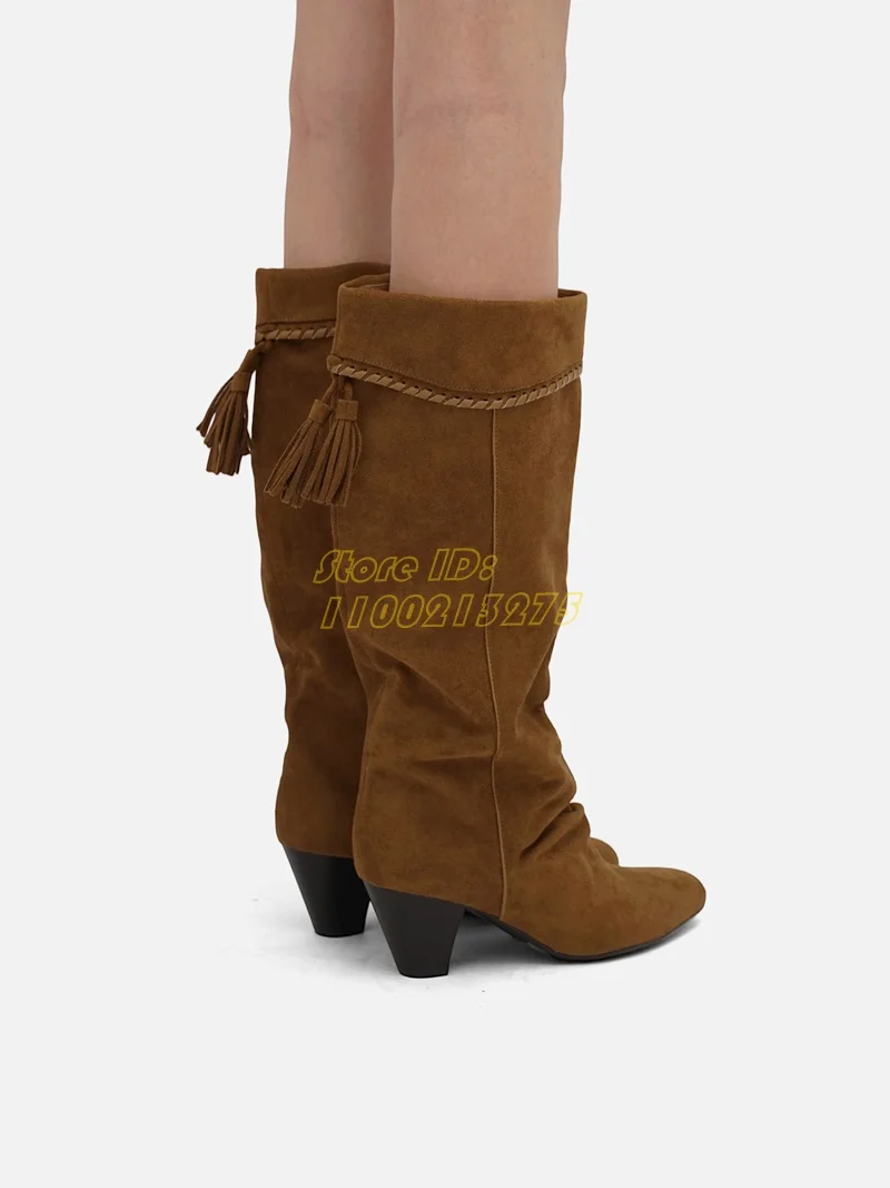 Замшевые ботинки с кисточками, пикантные туфли без шнуровки с острым носком, коричневые, черные, зимне-осенние модельные туфли ручной работы с напуском стиля
Замшевые ботинки с кисточками, пикантные туфли без шнуровки с острым носком, коричневые, черные, зимне-осенние модельные туфли ручной работы с напуском стиля