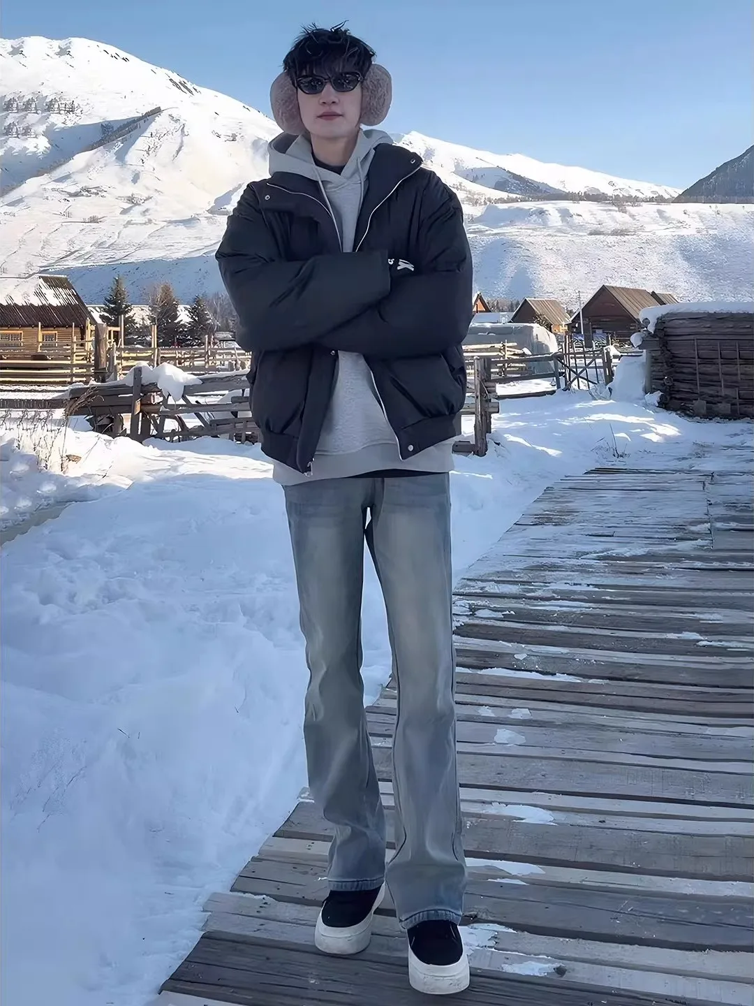 Мужские джинсы Retro Blue Knife, зимние, на флисовой подкладке, прямого кроя, слегка расклешенные, в американском стиле, свободного кроя
Мужские джинсы Retro Blue Knife, зимние, на флисовой подкладке, прямого кроя, слегка расклешенные, в американском стиле, свободного кроя