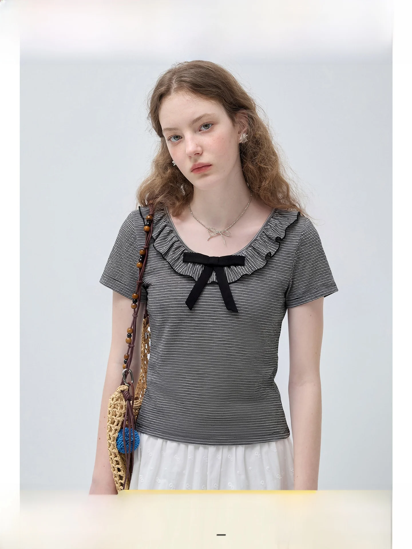 plus Size Women's Striped Slim Fit Short Sleeve T-Shirt Korean Style Commute Fashion Summer Versatile Micro plus Size Top
plus Size Women's Striped Slim Fit Short Sleeve T-Shirt Korean Style Commute Fashion Summer Versatile Micro plus Size Top