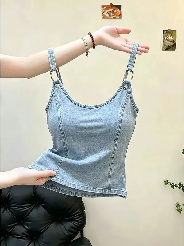 Spicy Girl Style Blue Denim Strap Vest Women's Summer New Slimming Small Size Outerwear Sleeveless Short Top
Spicy Girl Style Blue Denim Strap Vest Women's Summer New Slimming Small Size Outerwear Sleeveless Short Top
