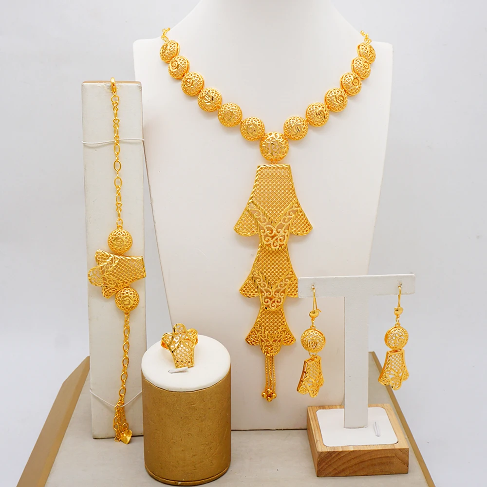 Luxury Dubai Jewelry Set For Women Classic Design Chain With Beads Necklace Earrings Ring Bracelet Party Set Jewelry
Luxury Dubai Jewelry Set For Women Classic Design Chain With Beads Necklace Earrings Ring Bracelet Party Set Jewelry