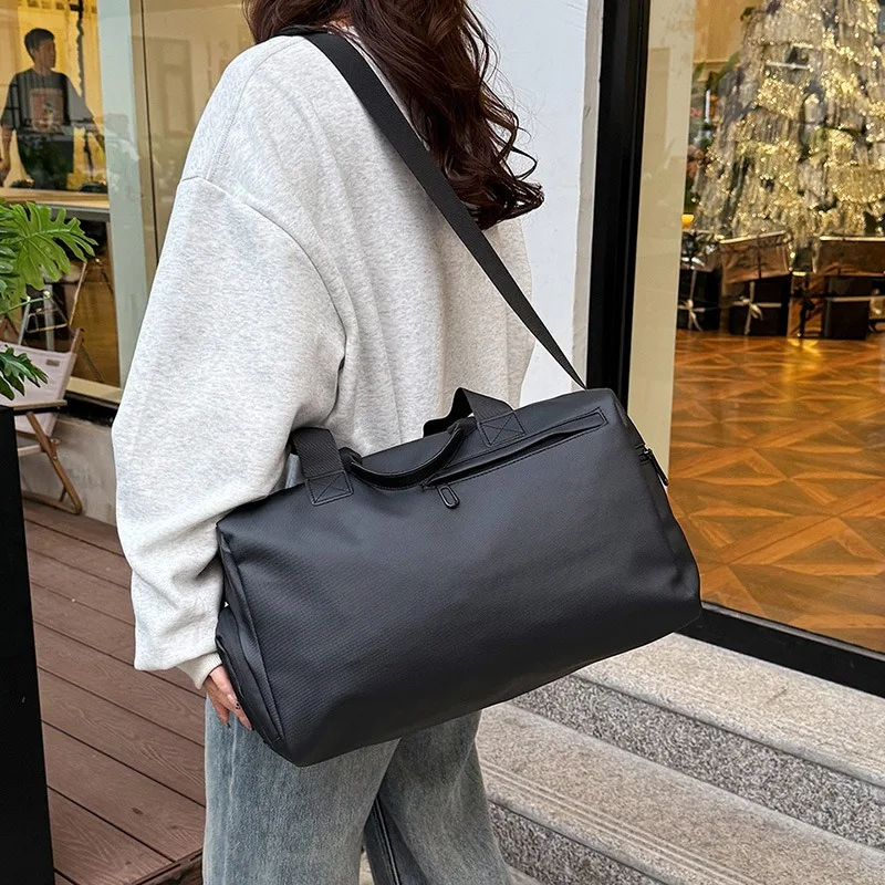 2025Zipper Large Capacity Oxford Travel Bags Solid Fitness Bags Thickened Fabric High Capacity Waterproof Luggage Sports Bags
2025Zipper Large Capacity Oxford Travel Bags Solid Fitness Bags Thickened Fabric High Capacity Waterproof Luggage Sports Bags