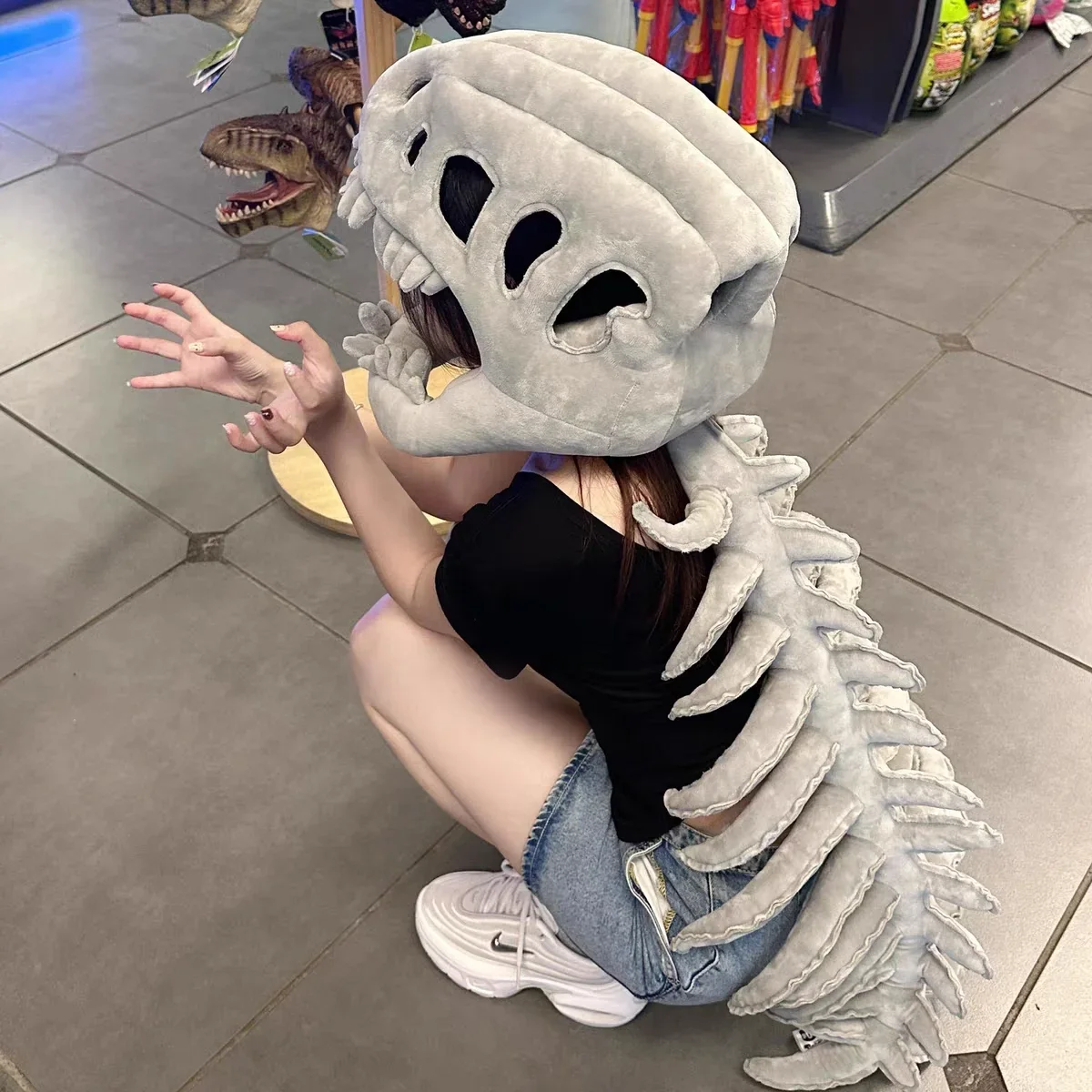 Hot Dinosaur Skeleton Cos Props Children Cartoon Skeleton Headgear Wearable Mask Party Carnival Cosplay Costumes Funny Headwear
Hot Dinosaur Skeleton Cos Props Children Cartoon Skeleton Headgear Wearable Mask Party Carnival Cosplay Costumes Funny Headwear