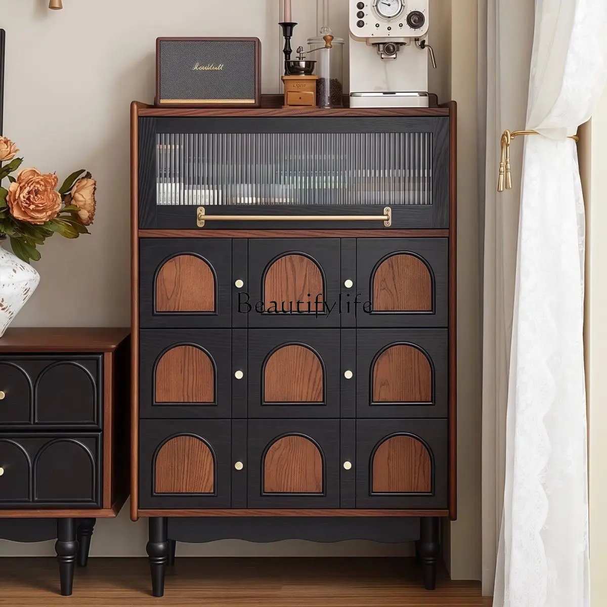 Edge retro wine cabinet storage French solid wood integrated wall cabinet
Edge retro wine cabinet storage French solid wood integrated wall cabinet