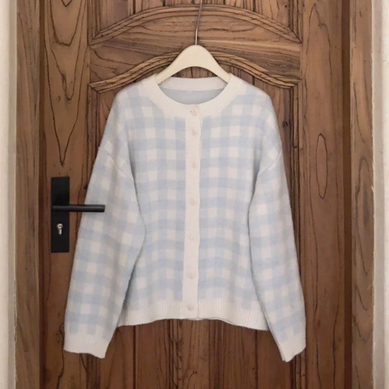 Sweet Knitted Cardigans Women Autumn Winter 2024 Furry and Soft Blue White Checkerboard Plaid Warm Loose Sweaters
Sweet Knitted Cardigans Women Autumn Winter 2024 Furry and Soft Blue White Checkerboard Plaid Warm Loose Sweaters