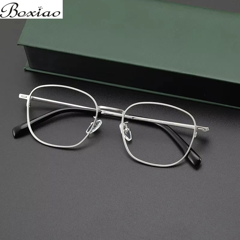 Pure Titanium Retro Small Box Myopia Frames for Men Can Be Matched with The Degree of Black Oval Eye Frames for Teenagers.
Pure Titanium Retro Small Box Myopia Frames for Men Can Be Matched with The Degree of Black Oval Eye Frames for Teenagers.