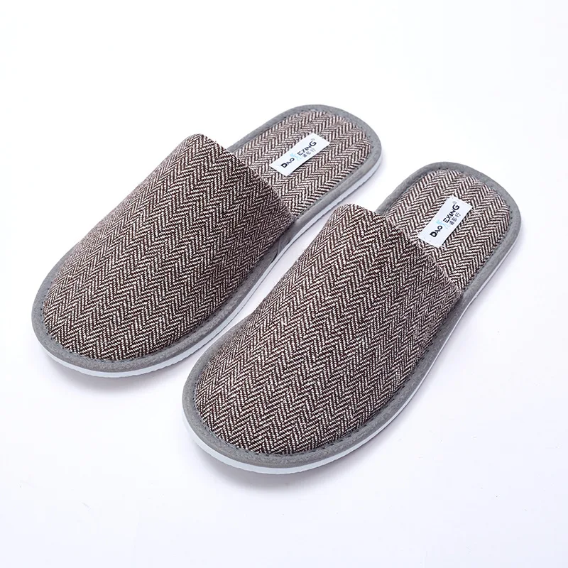 Herringbone Imitation Wool Slippers Hotel Slippers Disposable Slippers Single Random Color
Herringbone Imitation Wool Slippers Hotel Slippers Disposable Slippers Single Random Color